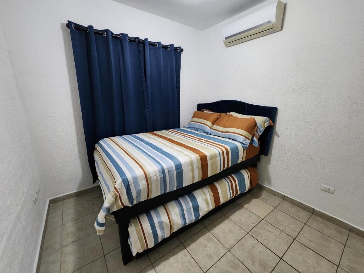 Hermosa Casa En Jardines Ferienhaus Cancún